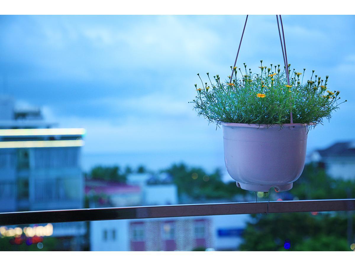 Thanh Nhan Hotel Da Nang Bagian luar foto